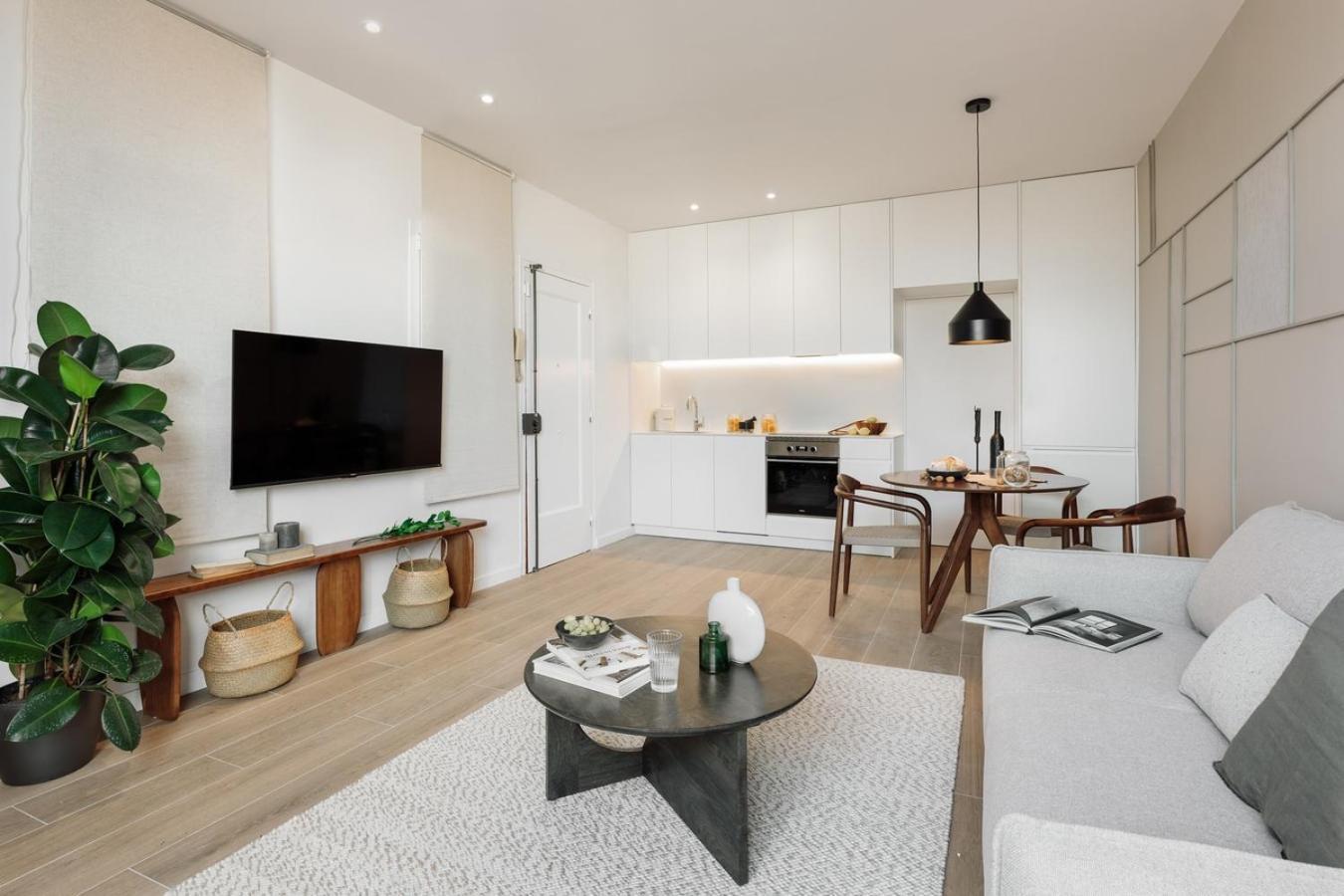 Isola - 1 Bedroom And Terrace In Eixample Dreta Appartement